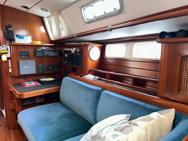 Walkabout Yacht Photos Pics 