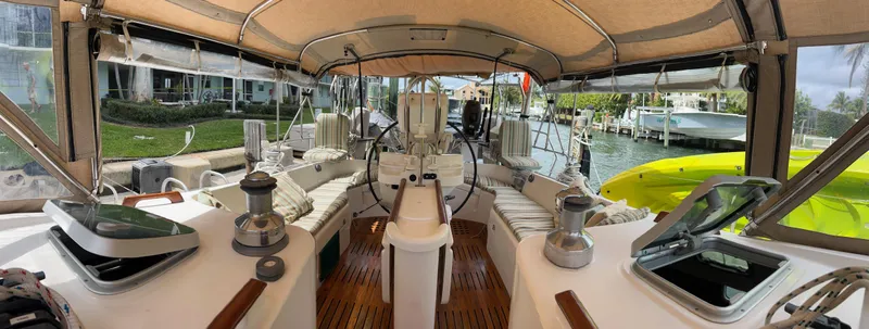 Walkabout Yacht Photos Pics 