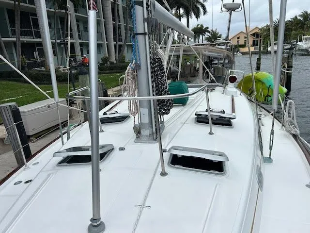 Walkabout Yacht Photos Pics 