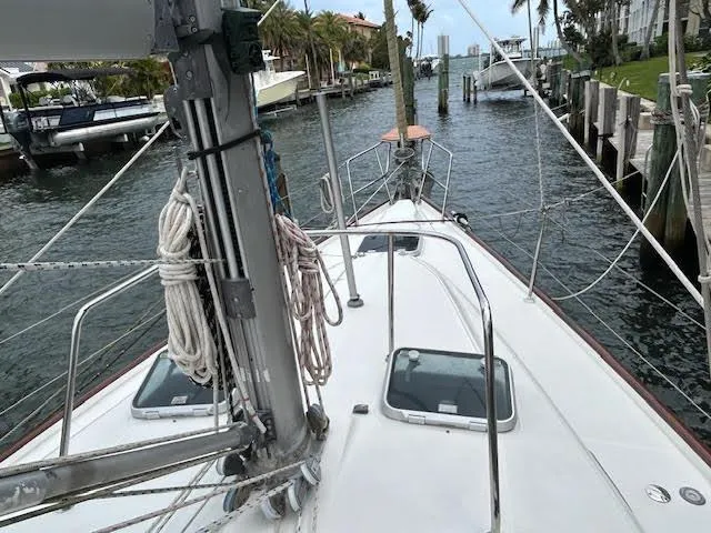 Walkabout Yacht Photos Pics 