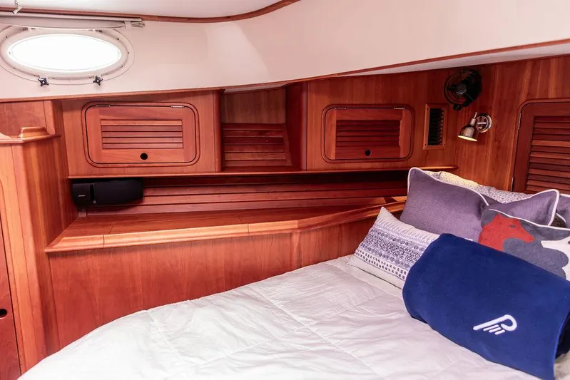 Carol Anne Yacht Photos Pics 