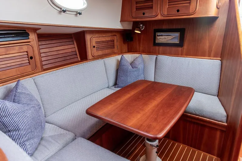 Carol Anne Yacht Photos Pics 