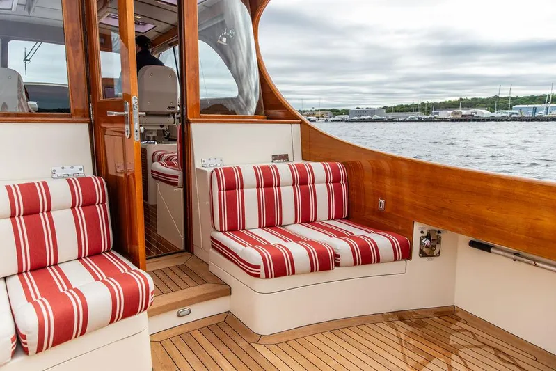 Carol Anne Yacht Photos Pics 