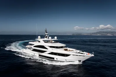 Majesty 140