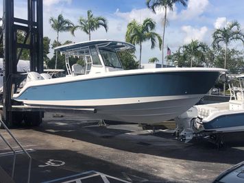 2023 Edgewater 340 CC