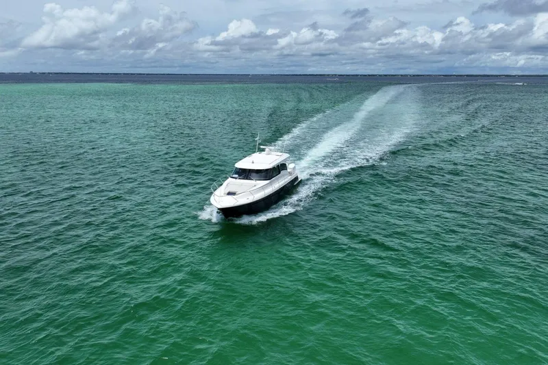 Lady Ogea Yacht Photos Pics 2024 Tiara Yachts 48LE- LADY OGEA- Profile