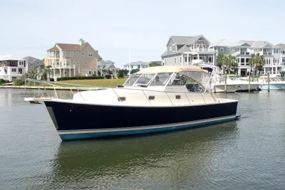 Mainship 34 Rum Runner II
