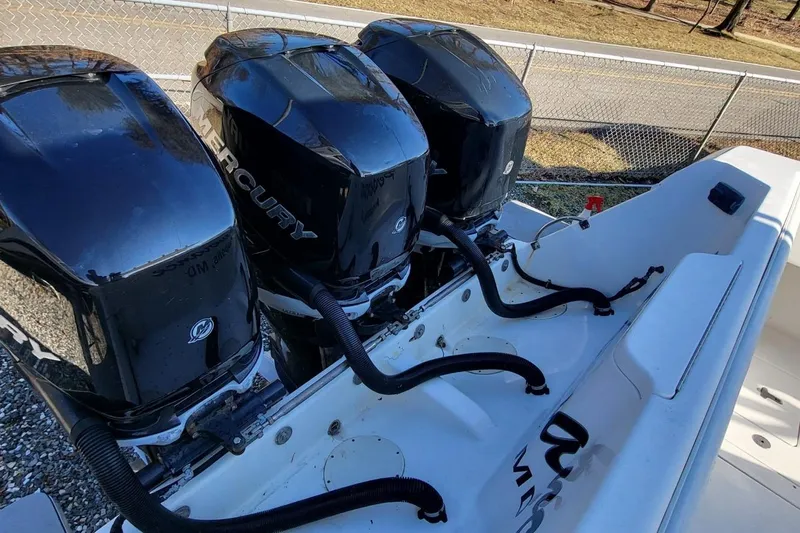  Yacht Photos Pics Triple Mercury outboard engines on a 2007 Intrepid 370 Cuddy boat.