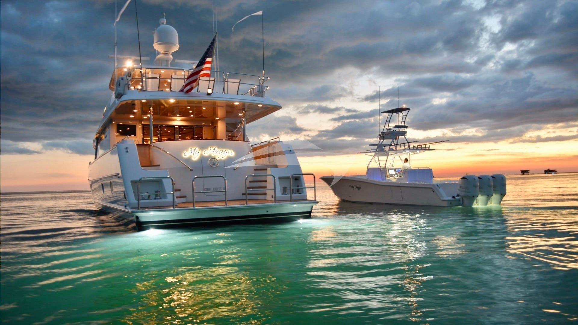 Yacht Photo 33