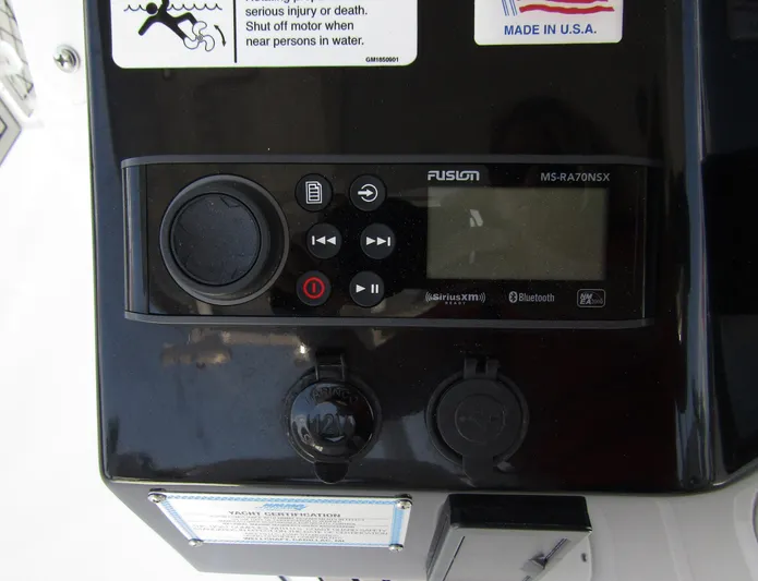  Yacht Photos Pics Fusion MS-RA70NSX marine stereo system on 2024 Wellcraft 352 Fisherman boat.