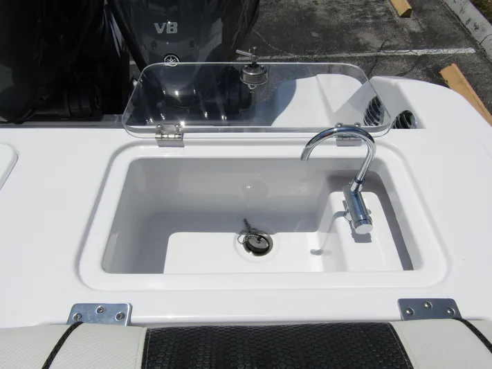  Yacht Photos Pics 2024 Wellcraft 352 Fisherman boat sink and faucet setup.