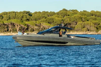 SACS Strider 18