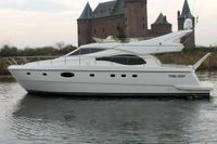 2007 Ferretti Yachts 591