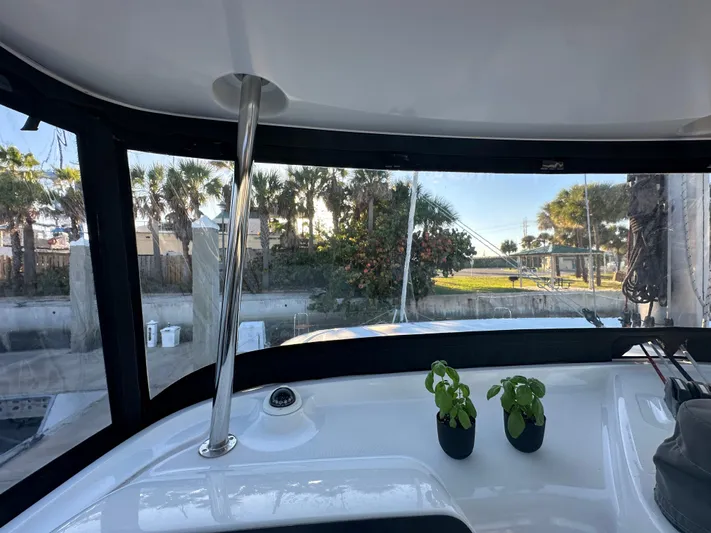 Island Hopp'r Yacht Photos Pics 