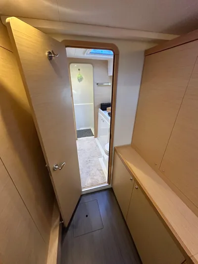 Island Hopp'r Yacht Photos Pics 