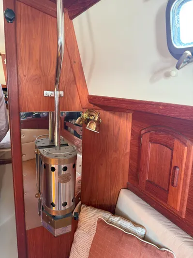 Dalliance Yacht Photos Pics 