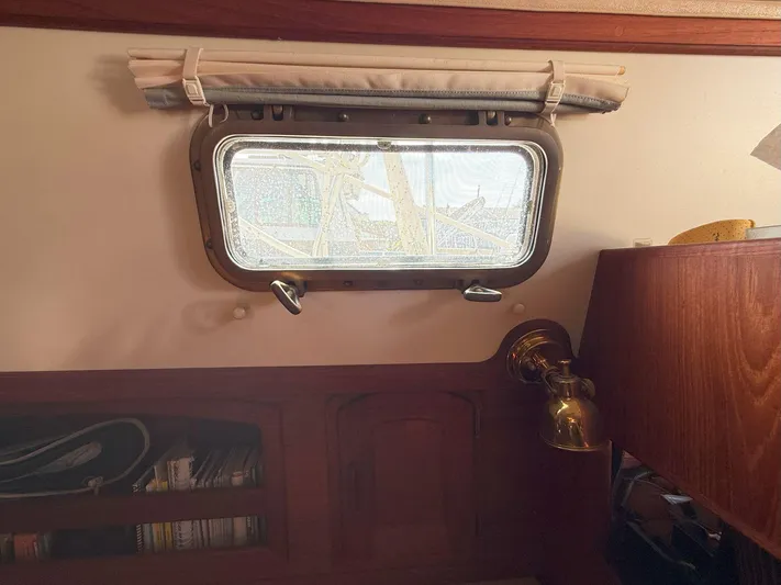 Dalliance Yacht Photos Pics 