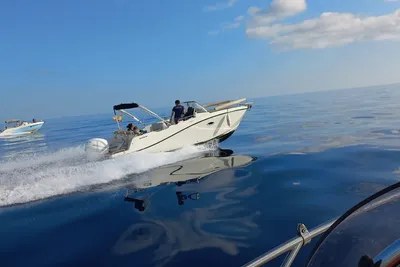 2017 Quicksilver Active sundek 755