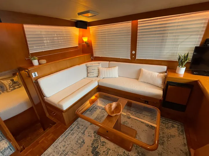 Rendezvous Yacht Photos Pics 