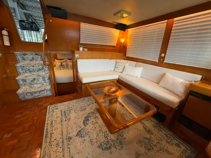 Rendezvous Yacht Photos Pics 