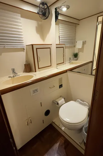 Rendezvous Yacht Photos Pics 