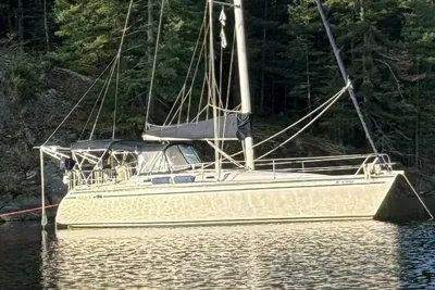 Hunter Legend 37