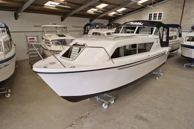 2025 Viking 260 Wide Beam Highline Spec