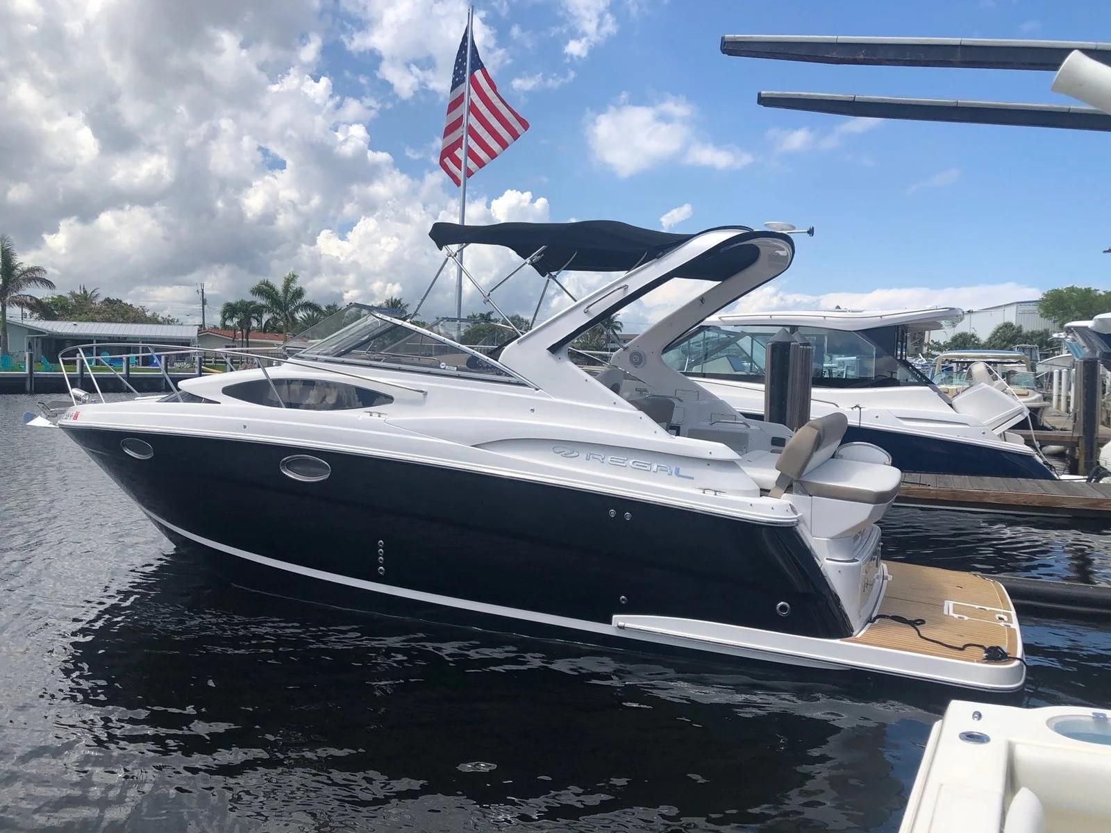 2017 Regal 30 Express Cruiser for sale - YachtWorld