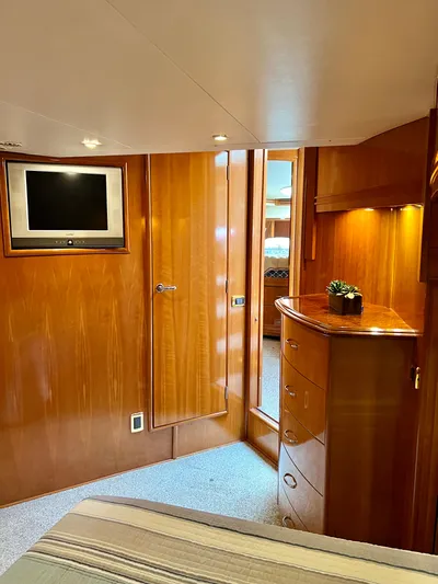 Last Chapter Yacht Photos Pics 