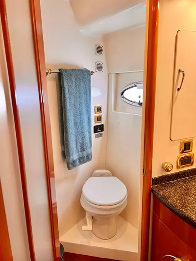 Last Chapter Yacht Photos Pics 