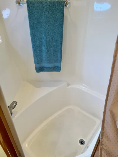 Last Chapter Yacht Photos Pics 