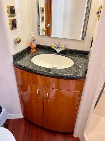 Last Chapter Yacht Photos Pics 