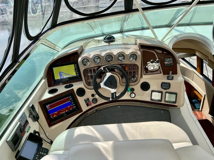 Last Chapter Yacht Photos Pics 