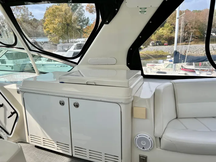 Last Chapter Yacht Photos Pics 