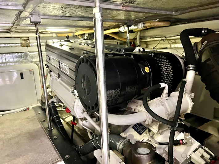 Last Chapter Yacht Photos Pics 