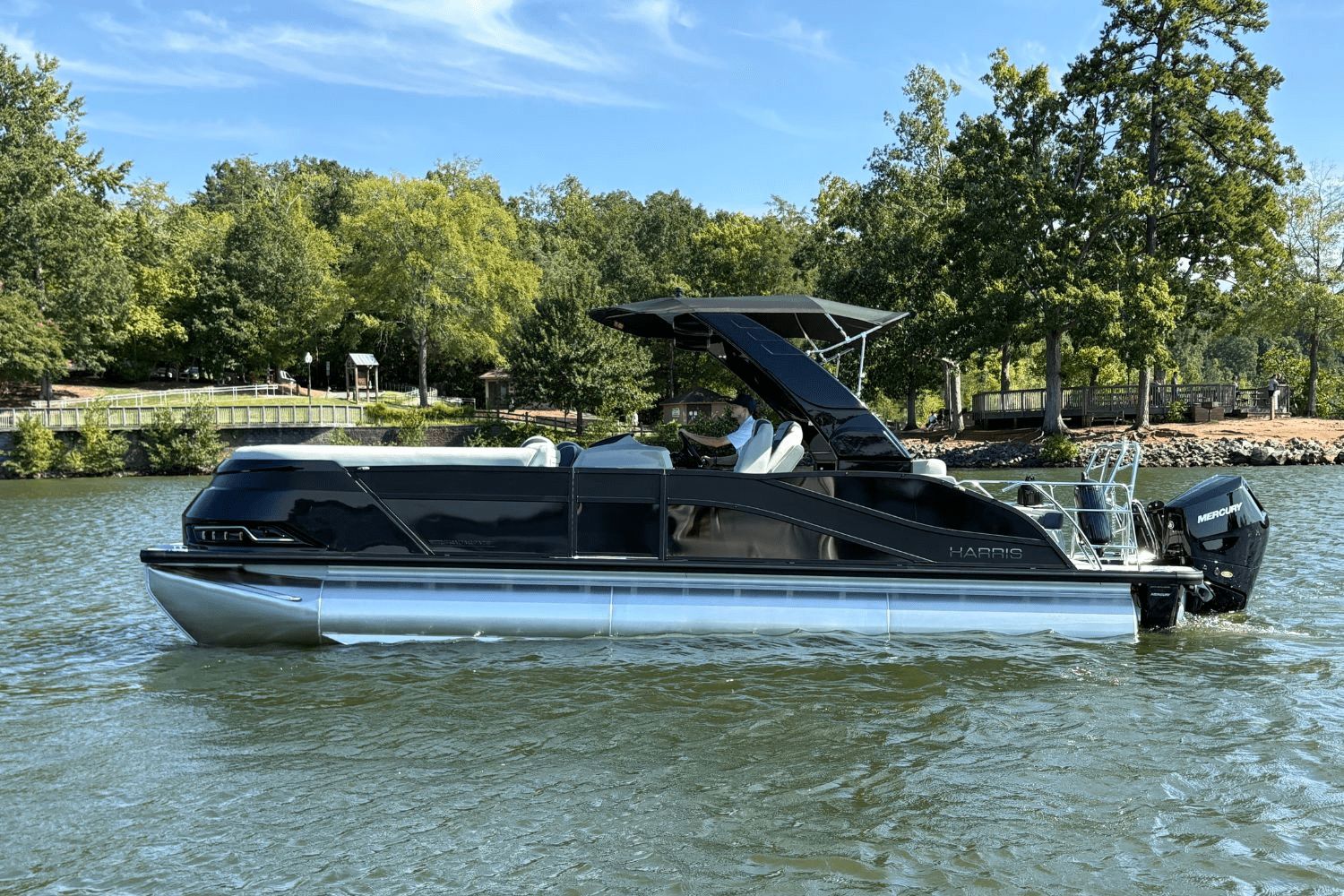 Harris Grand Mariner 250