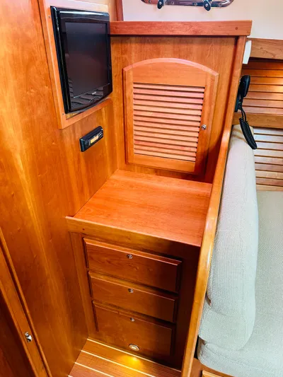 Nomad Yacht Photos Pics 