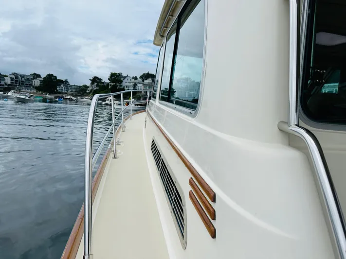 Nomad Yacht Photos Pics 