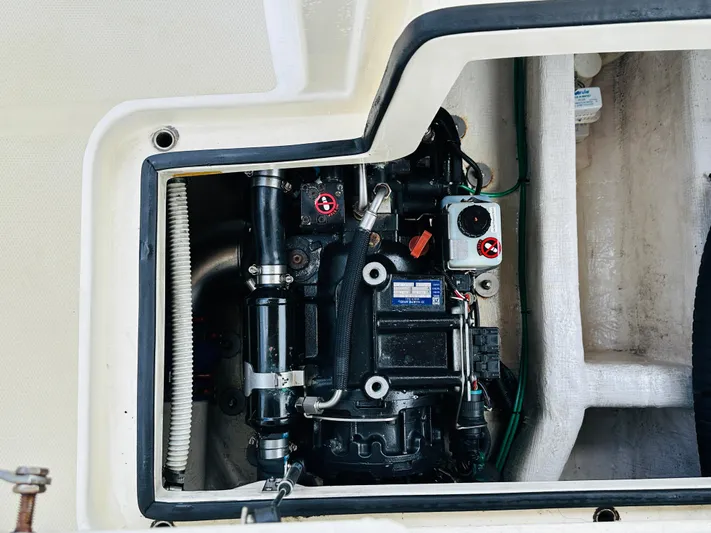 Nomad Yacht Photos Pics 