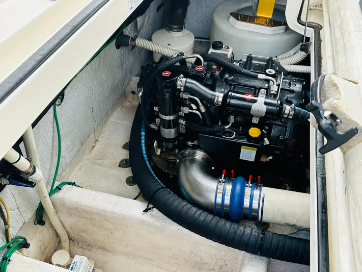 Nomad Yacht Photos Pics 