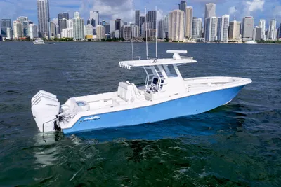 Invincible 36 Open
