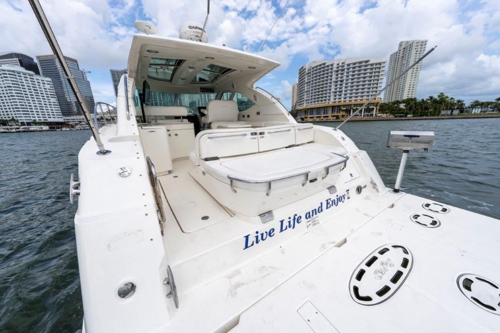 2009 Sea Ray 43 
