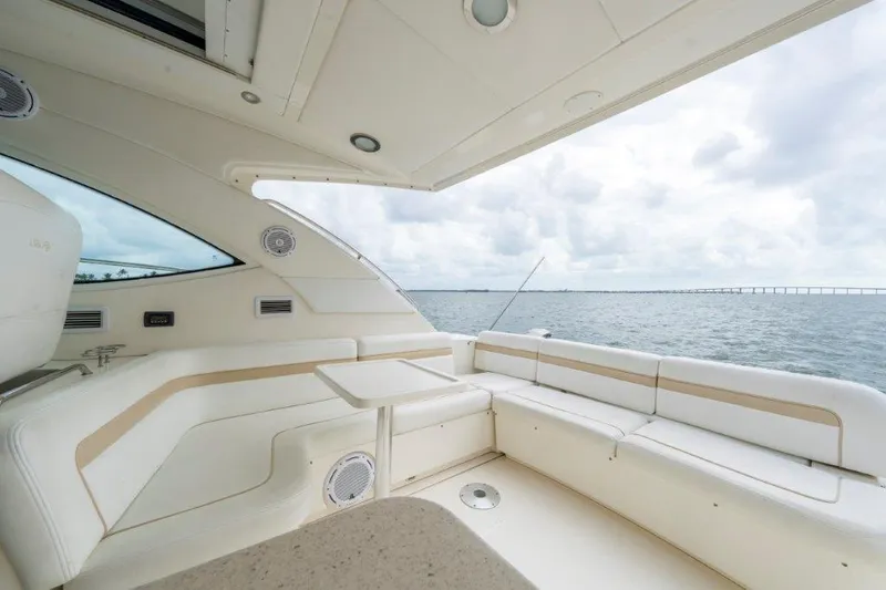  Yacht Photos Pics Luxurious 2009 Sea Ray 43 Sundancer yacht interior with ocean view.