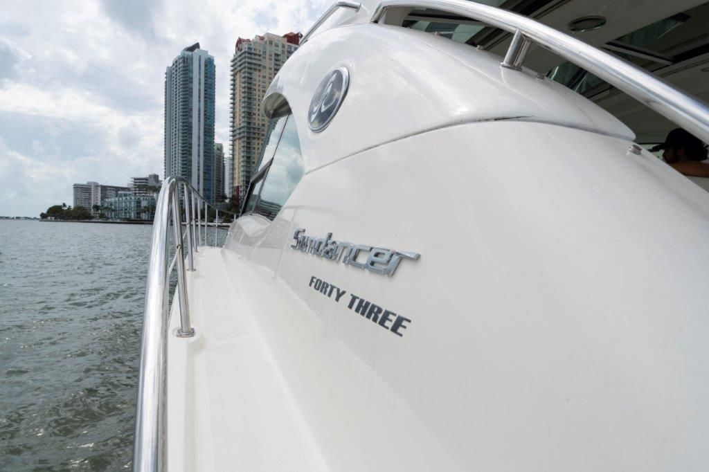 2009 Sea Ray 43 