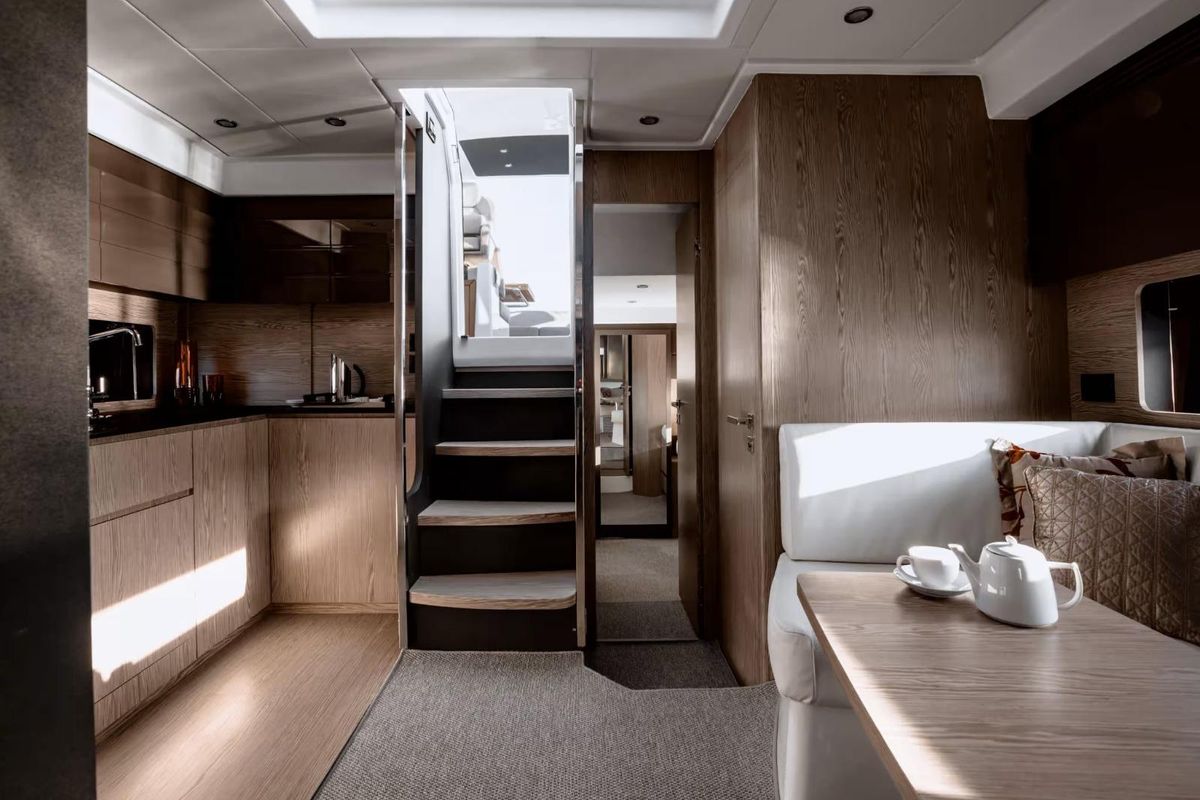 2024 Azimut 47 