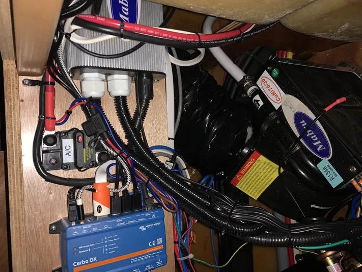 Esperanza Yacht Photos Pics 