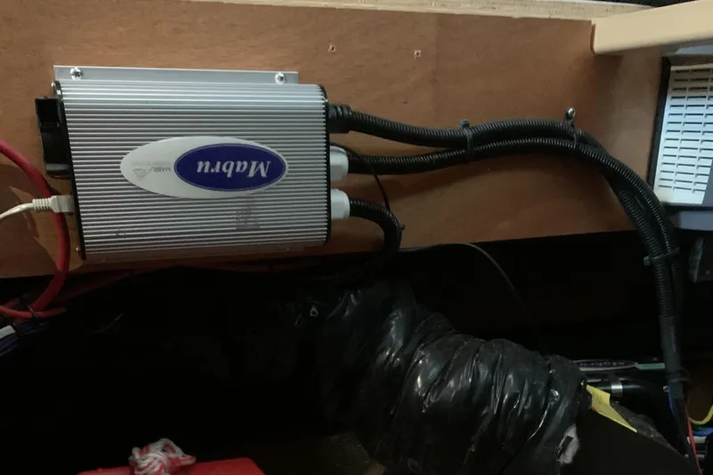 Esperanza Yacht Photos Pics 