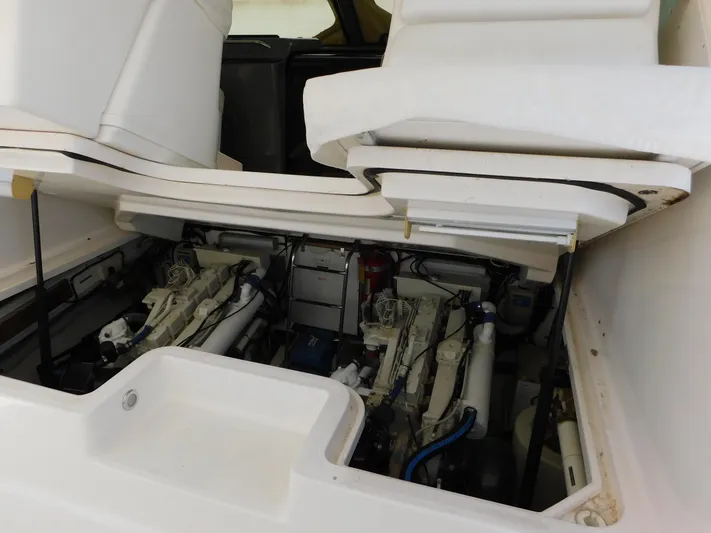 Cap & Dan Yacht Photos Pics 