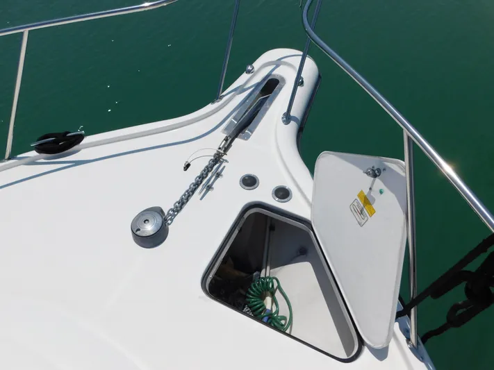 Cap & Dan Yacht Photos Pics 