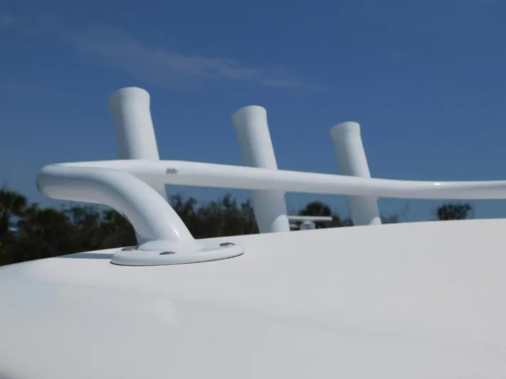 Cap & Dan Yacht Photos Pics 